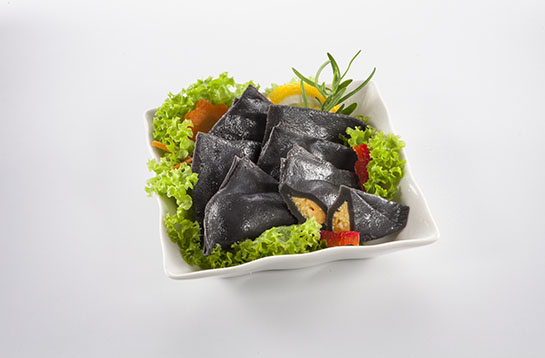 fish-dumpling-with-squid-ink-fish-roe